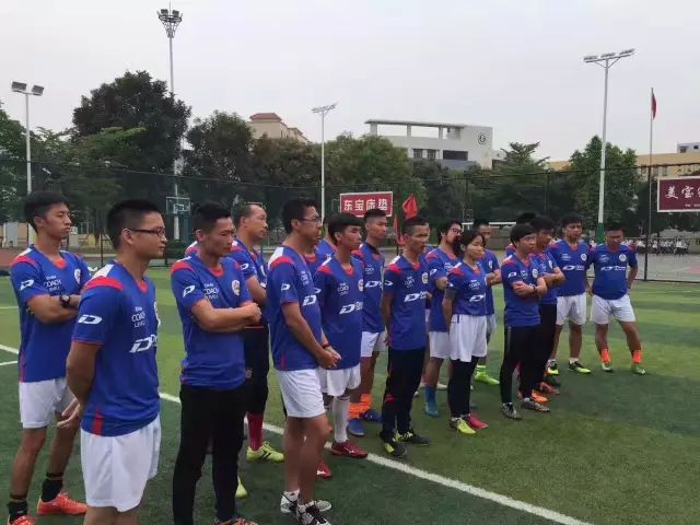 一念天使、一念魔鬼,你可以诲人不倦,也可以毁人不倦