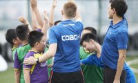 教练,谢谢你,你教给孩子的,绝不仅仅是足球