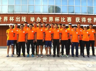 【首个青训教学观摩团】最可怕的,是“内行看热闹”