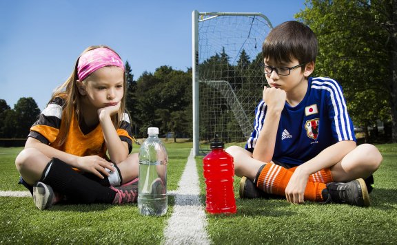 运动型饮料,训练时到底该不该给孩子喝?