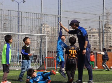 社会青训班的幼儿体验课该怎么上？